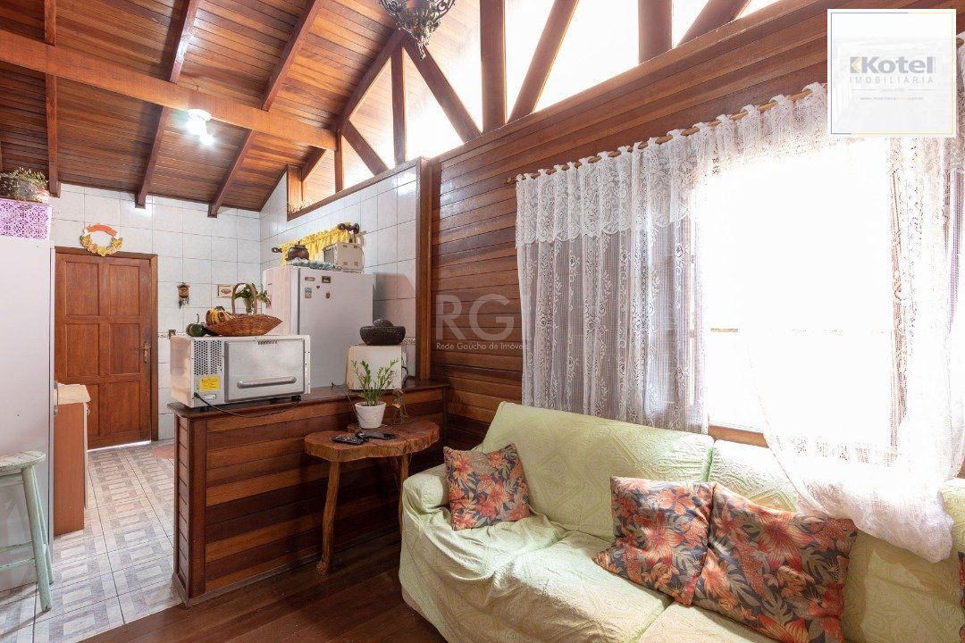 Casa para Venda - 54m², 2 dormitórios, 4 vagas - Cristal — foto 2