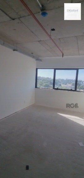 Loft  no bairro Teresópolis, com aproximadamente 29,80m² de área privativa — foto 3