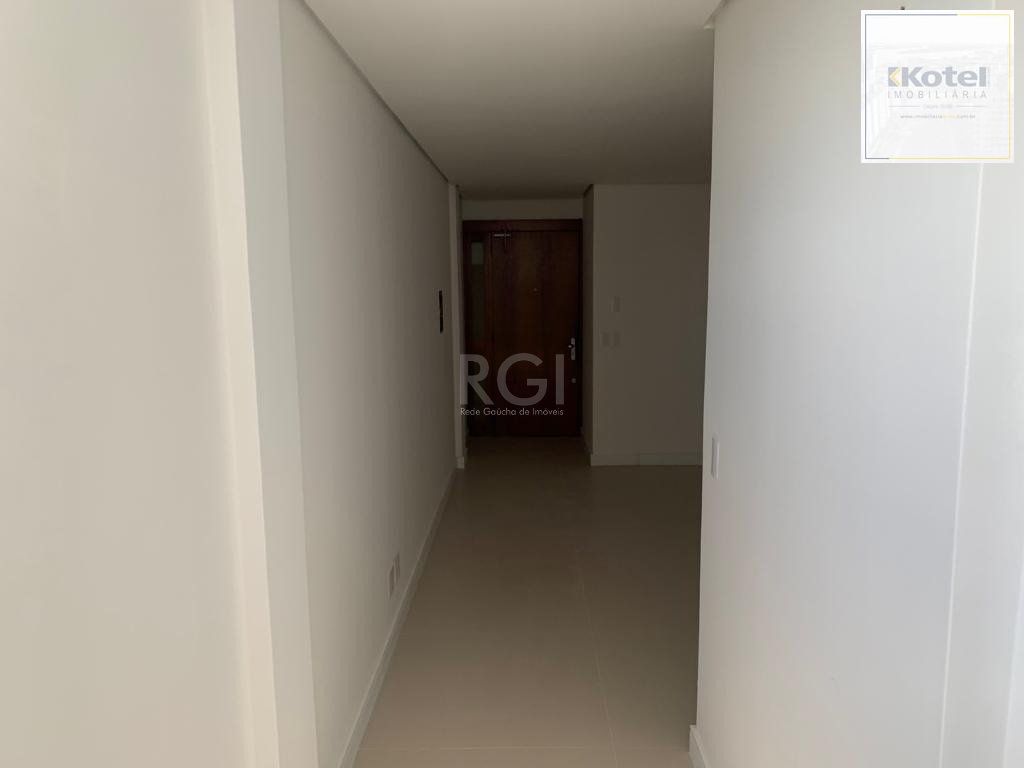 Sala comercial na Getúlio Vargas com 81,92m² privativos — foto 5