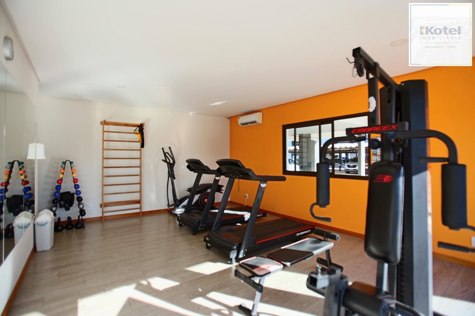 Apartamento, 3 quartos, à venda, 77 m², Camaquã - Porto Alegre — foto 2