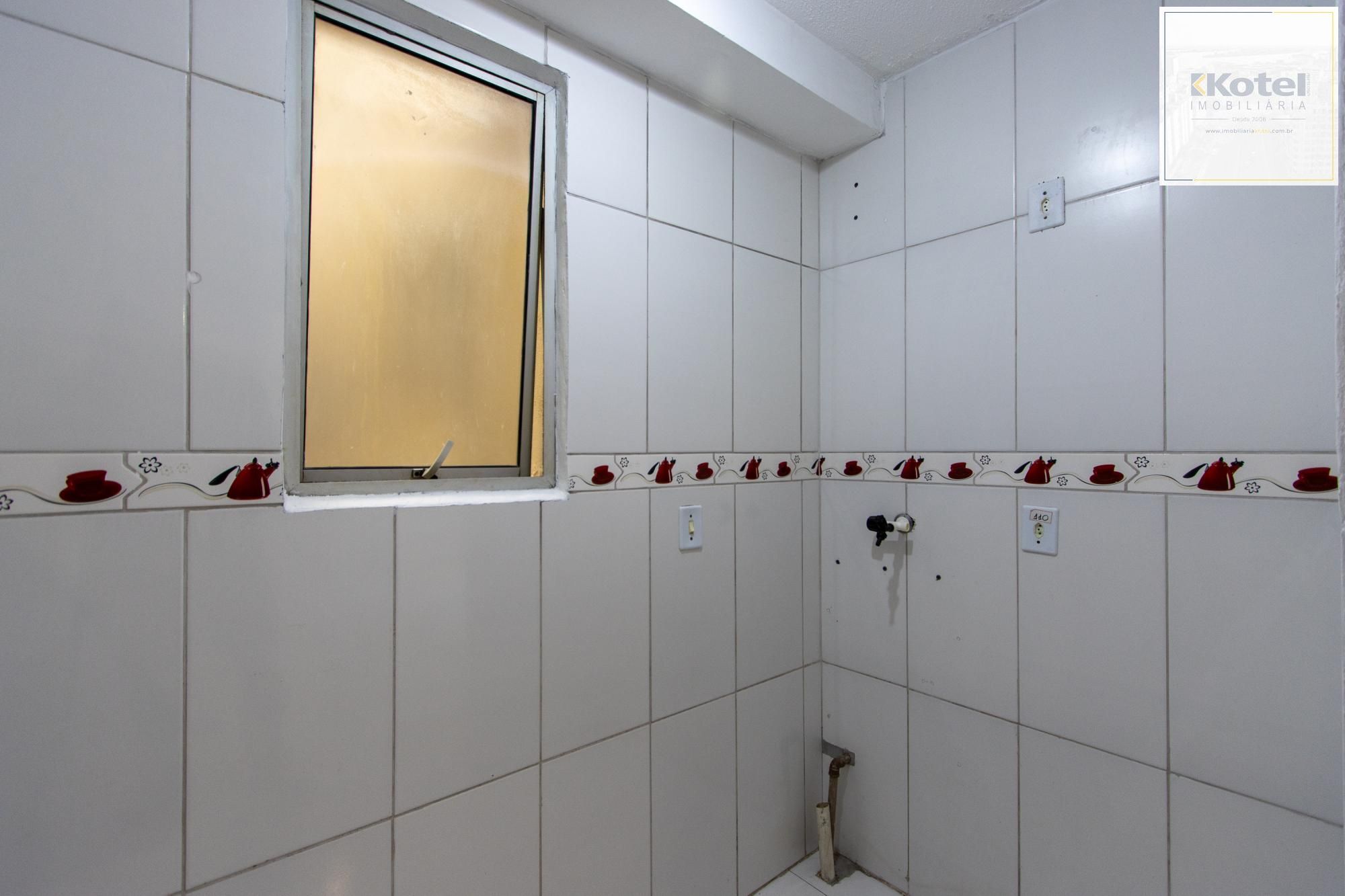 Apartamento reformado, 2 dormitórios, 1 vaga — foto 5