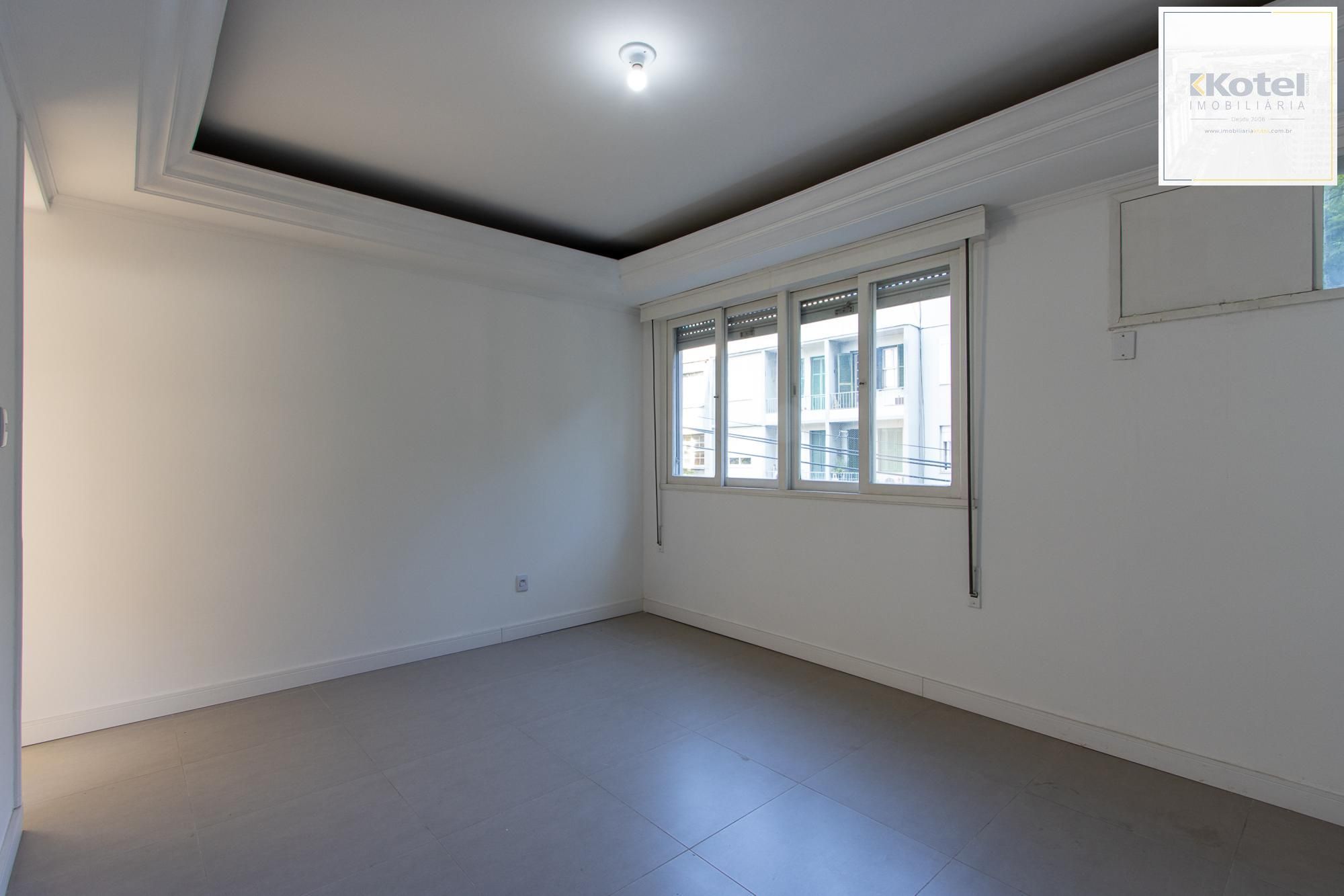 Apartamento à venda no bairro Moinhos de Vento, em Porto Alegre – RS. Com área privativa de 100.73m².