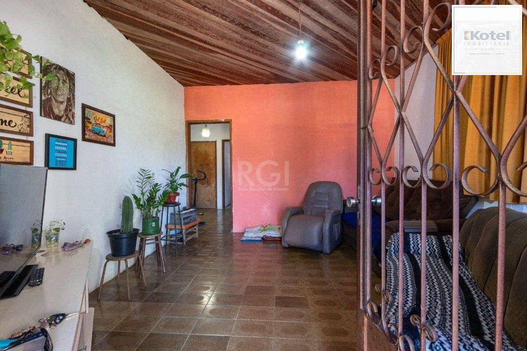Casa para Venda - 2200m², 3 dormitórios, Lomba do Pinheiro — foto 4