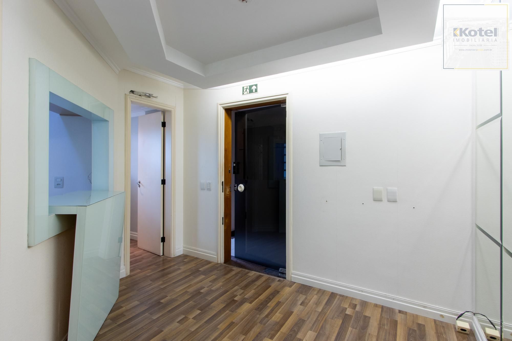 Conjunto Comercial 3 quartos à venda, 58m², Moinhos de Vento - Porto Alegre
