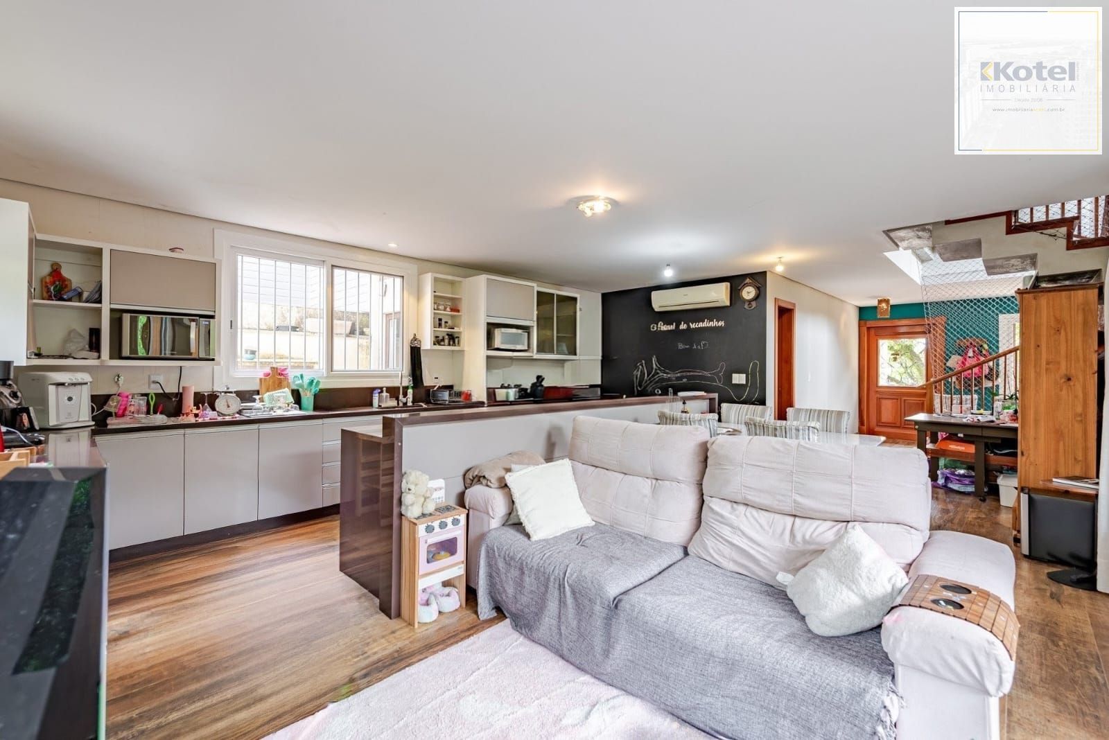 Excelente casa de 3 quartos, 1 suíte e 2 vagas no bairro Ipanema! — foto 5