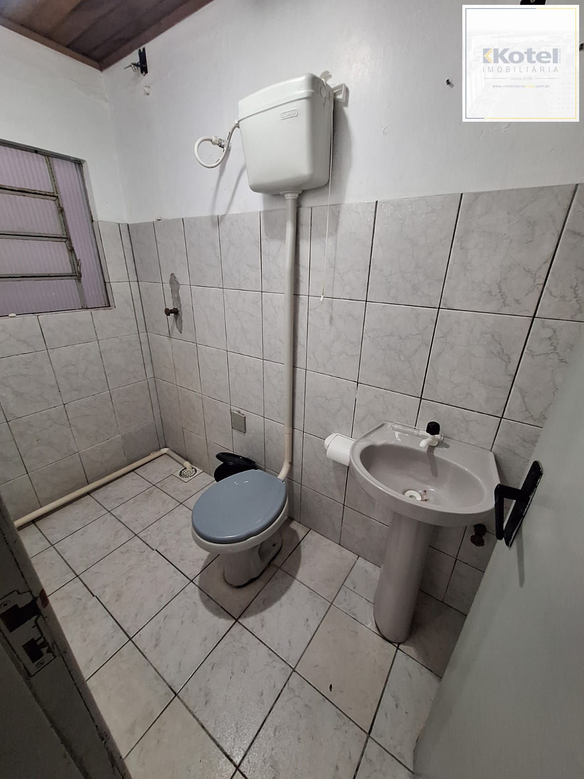 Sala vendido Junto com o Predio Todo!!