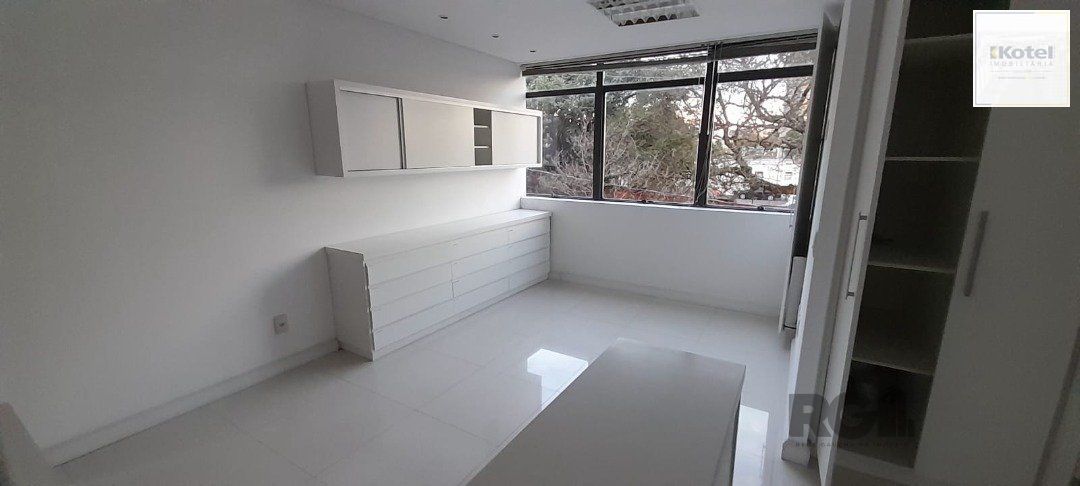 Excelente Sala Mobiliada na Wenceslau Escobar enfrente ao Paseo — foto 4