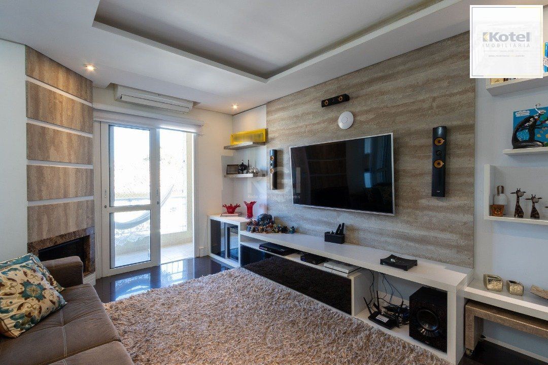 Casa Condominio para Venda - 245.29m², 3 dormitórios, sendo 1 suites, 2 vagas - Pedra Redonda