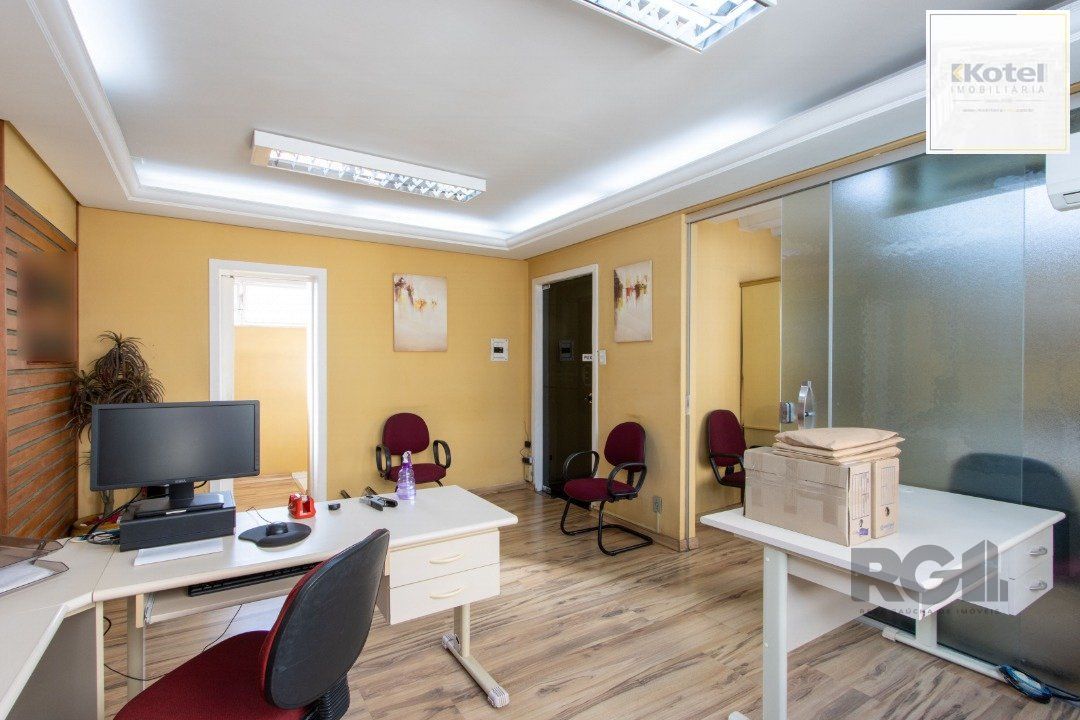 Sala Comercial à venda, 37m², Centro Histórico - Porto Alegre