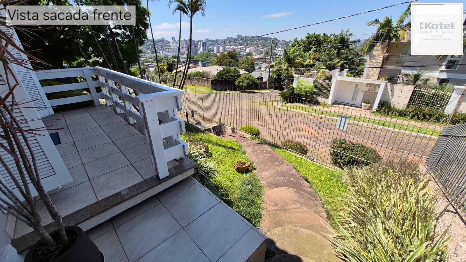 Excelente casa de 4 dormitórios, 1 suíte e 2 vagas em Novo Hamburgo. — foto 3