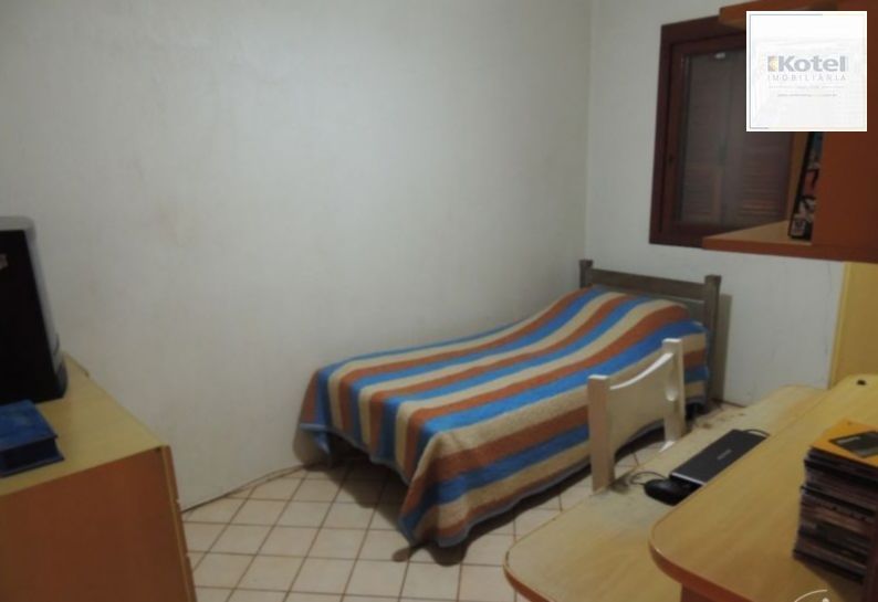Sobrado para Venda - 800m², 3 dormitórios, Belém Novo