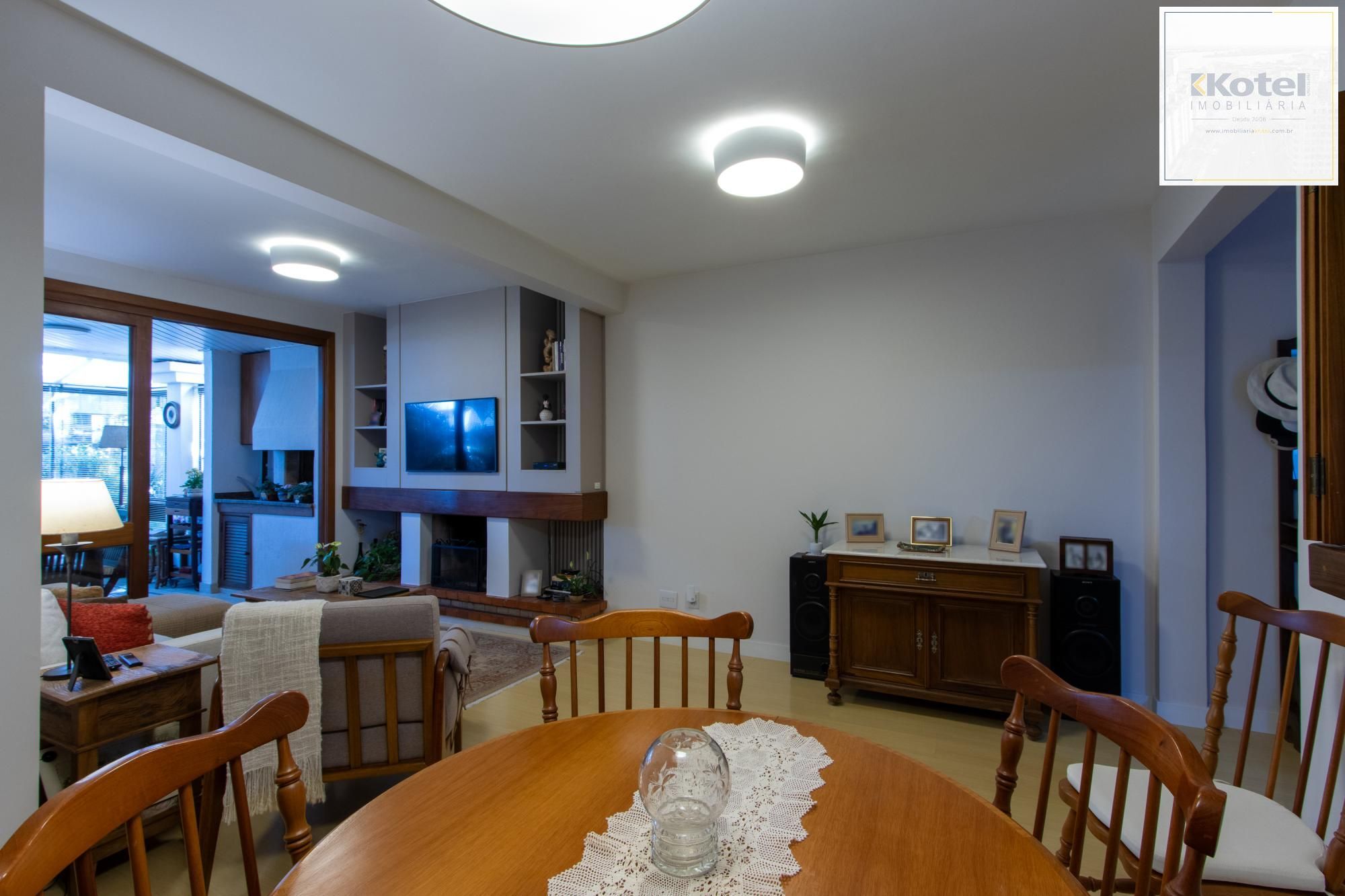 Apartamento de 4 dormitórios, 1 suíte e 2 vagas escrituradas - Bairro Ipanema. — foto 3