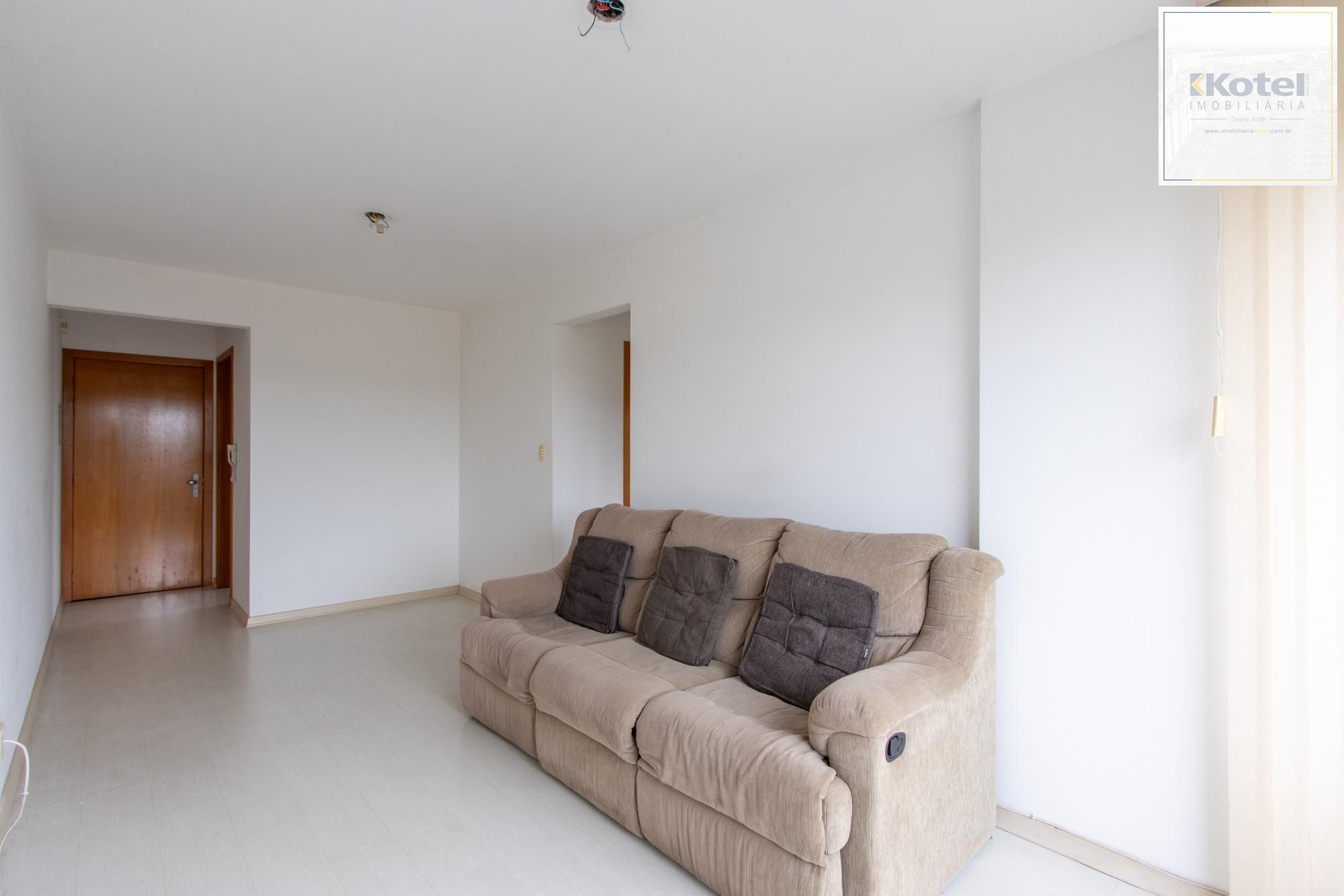 APARTAMENTO COM 2 DORMITORIOS, 1 VAGA COBERTA E ELEVADOR.
