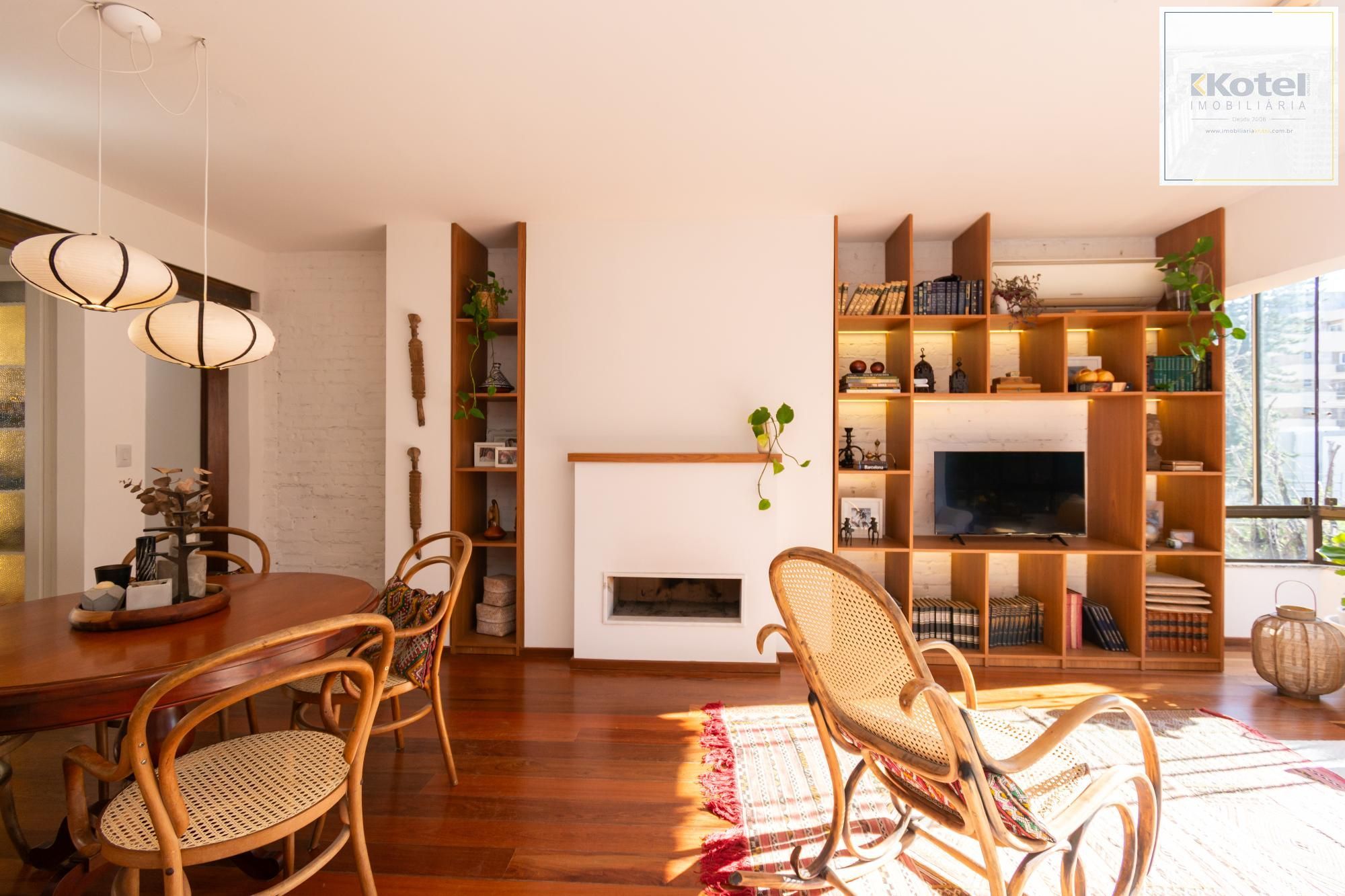 Apartamento com 3 Quartos à venda, 122m² - Petrópolis — foto 4