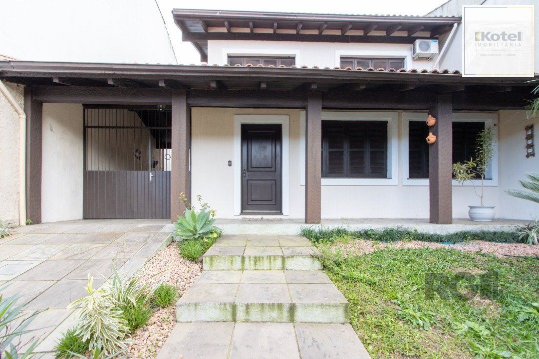 Casa para Venda - 200m², 3 dormitórios, sendo 1 suites, 3 vagas - Jardim Verde — foto 3