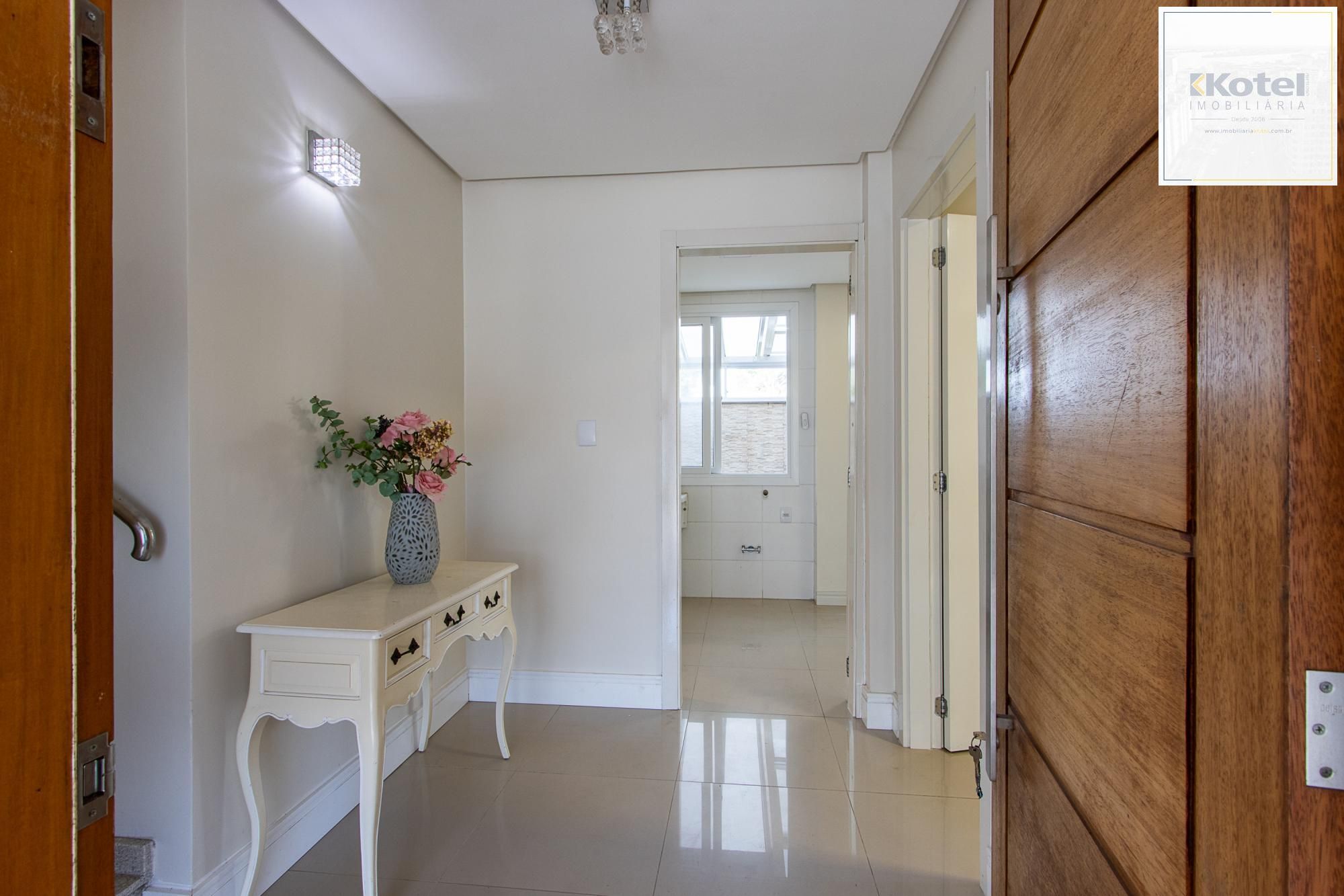 Casa de esquina à venda na Av. Copacabana | 3 dormitórios | 3 vagas | — foto 3