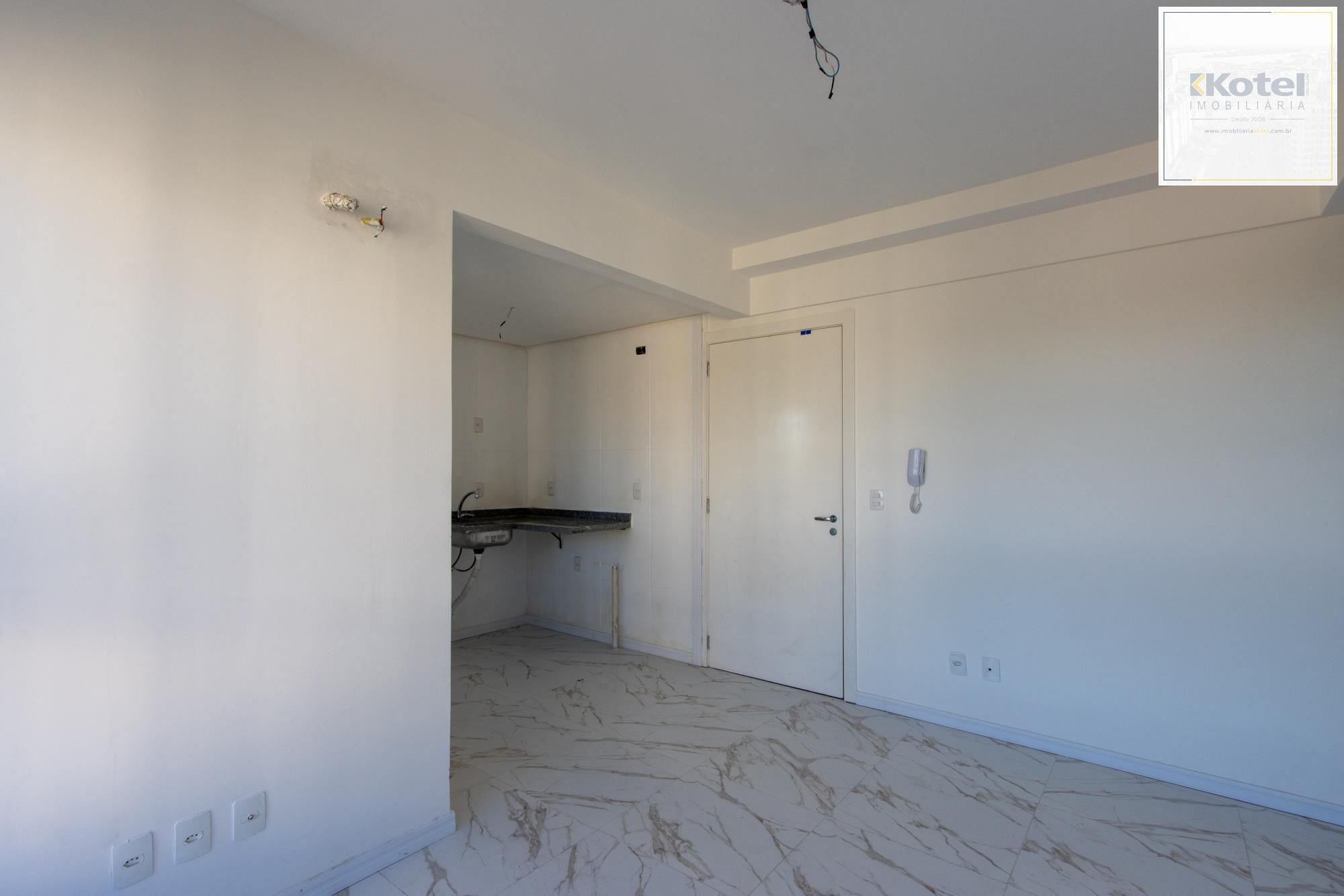 Apto com 3 dormitórios suíte e box coberto ( nunca habitado e reformado ) — foto 5