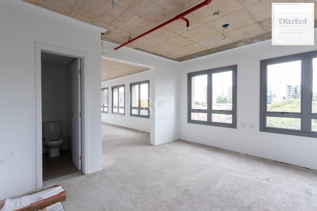 Conjunto/Sala para Venda - 104m², 0 dormitórios, São João