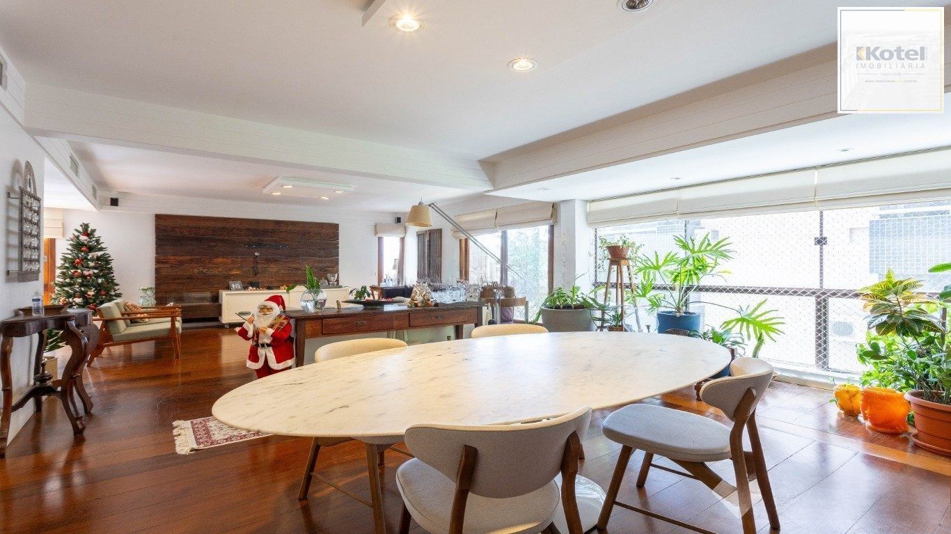 Apartamento193m² privativos,  3 dormitórios (2 suítes),  3 vagas — foto 4