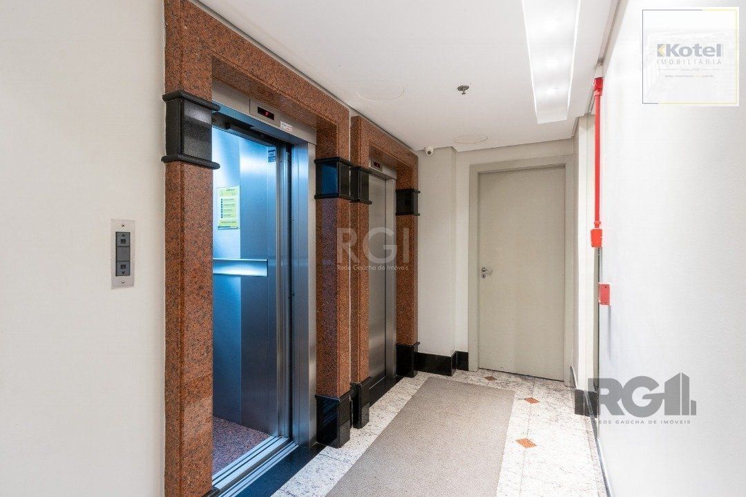 Sala Comercial à venda, 27m², Menino Deus - Porto Alegre