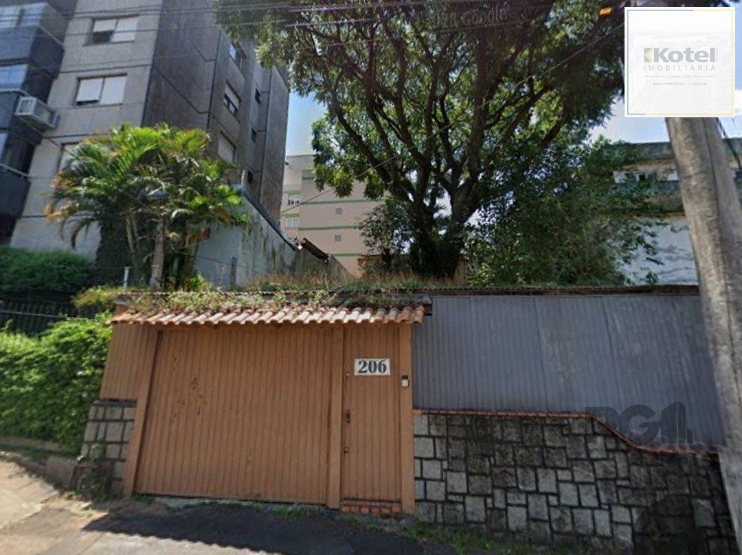 Terreno 10m×30m  próximo ao Iguatemi