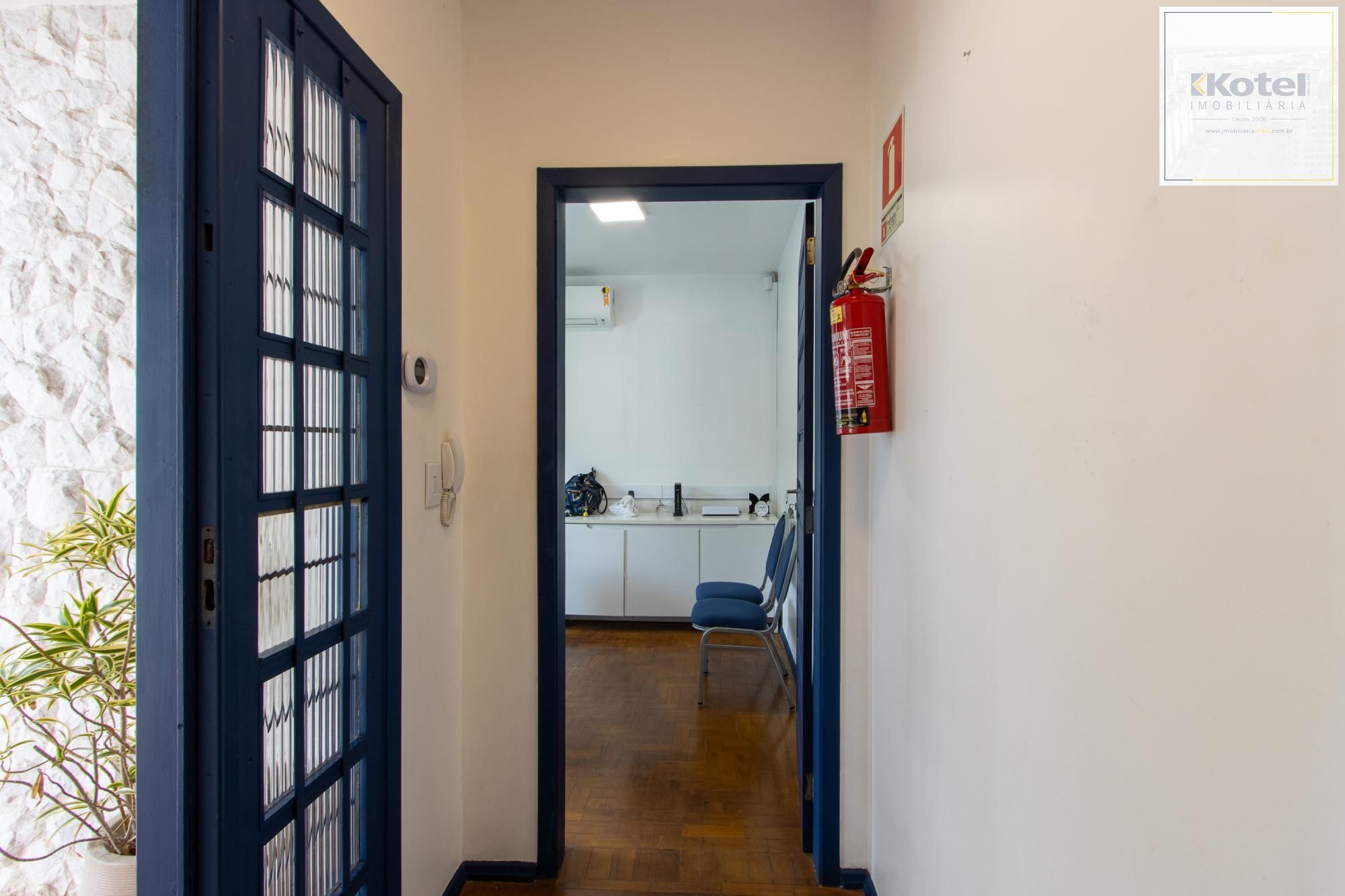 Casa 5 quartos à venda, 310m², Boa Vista - Porto Alegre — foto 4