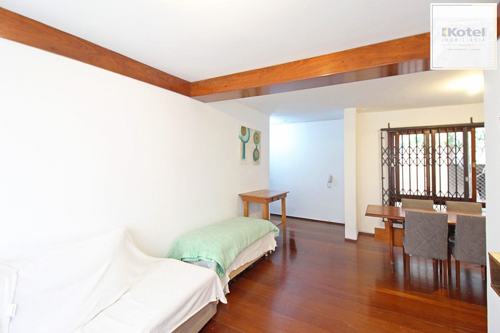 Apartamento de 3 dormitórios no bairro Mont Serrat