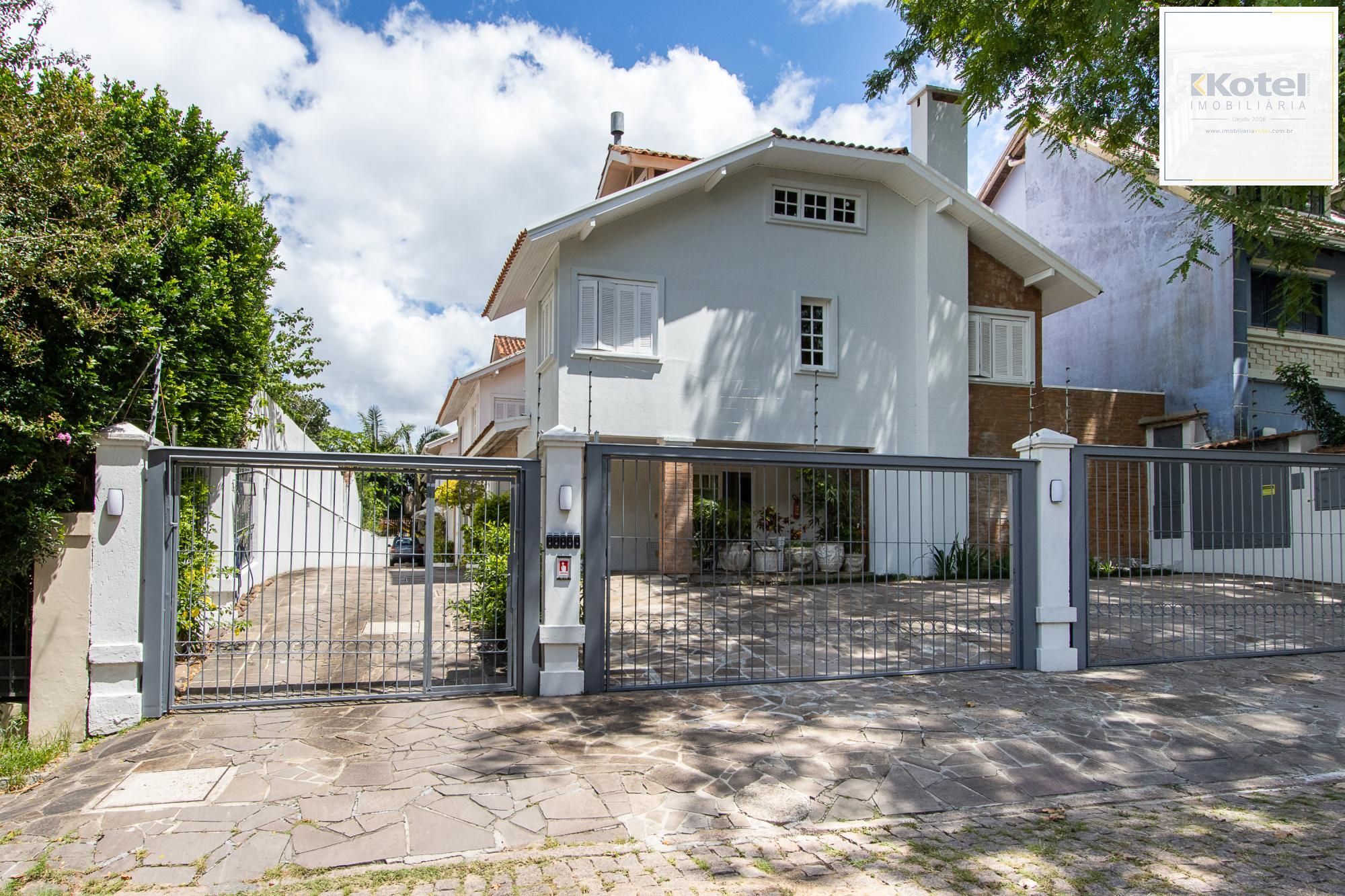 Casa em condomínio, 3 dormitórios (1 suite) 2 vagas - Jardim Isabel