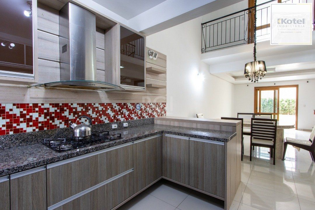 Casa para Venda - 204m², 3 dormitórios, sendo 3 suites, 2 vagas - Espirito Santo — foto 2