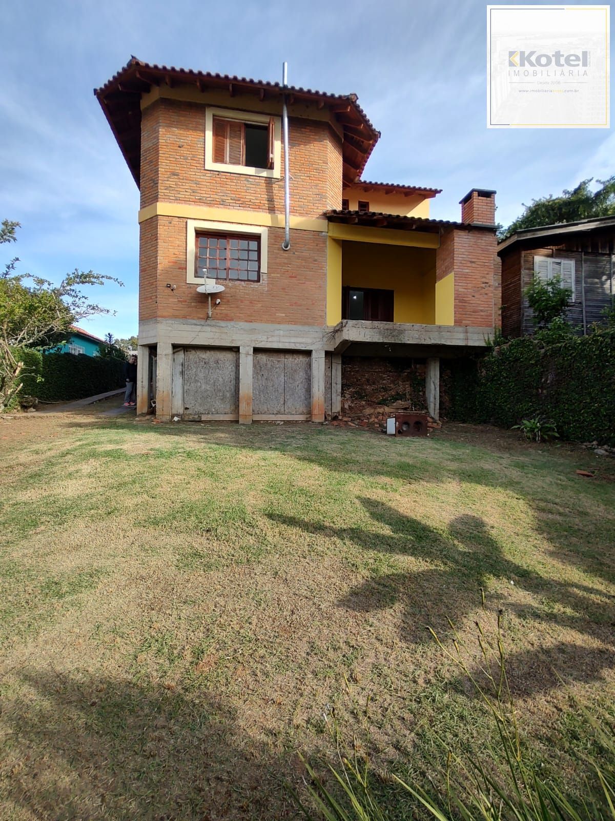 Casa com 3 dormitórios à venda no bairro, Espírito Santo, Porto Alegre — foto 2