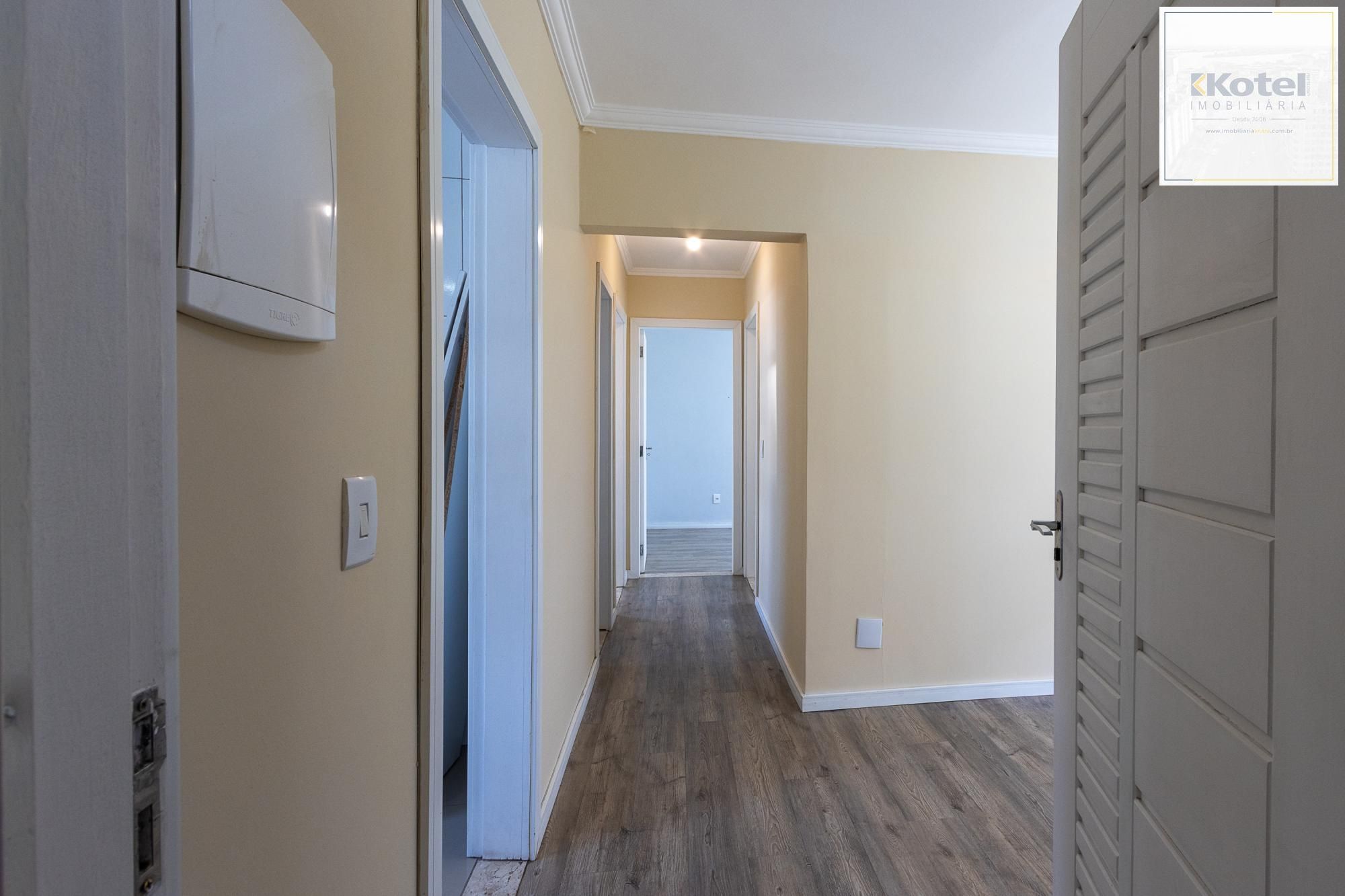 APARTAMENTO LOCADO, REFORMADO, 3 QUARTOS, 1 VAGA ROTATIVA - BAIRRO CAMAQUÃ — foto 5