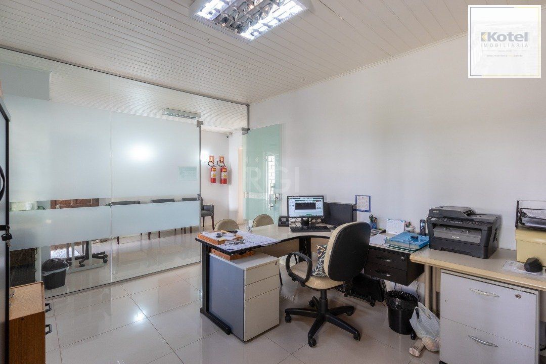 Casa para Venda - 199.62m², 5 dormitórios, 15 vagas - Tristeza — foto 5