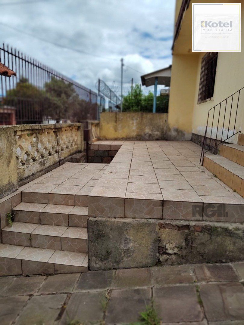 Casa para Venda - 247.37m², 4 dormitórios, 4 vagas - Partenon — foto 5