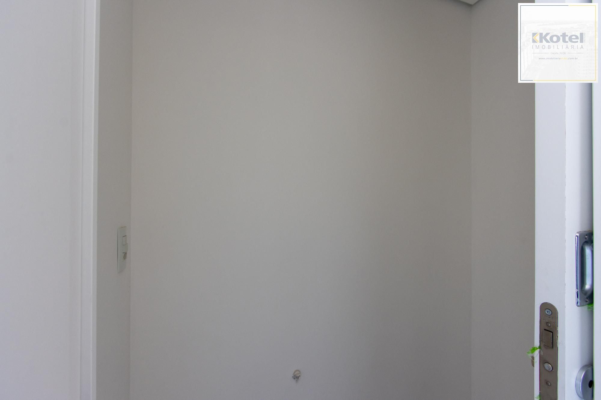 Apartamento 3dorm, sendo 1 suíte, 2 vagas - bairro Menino Deus