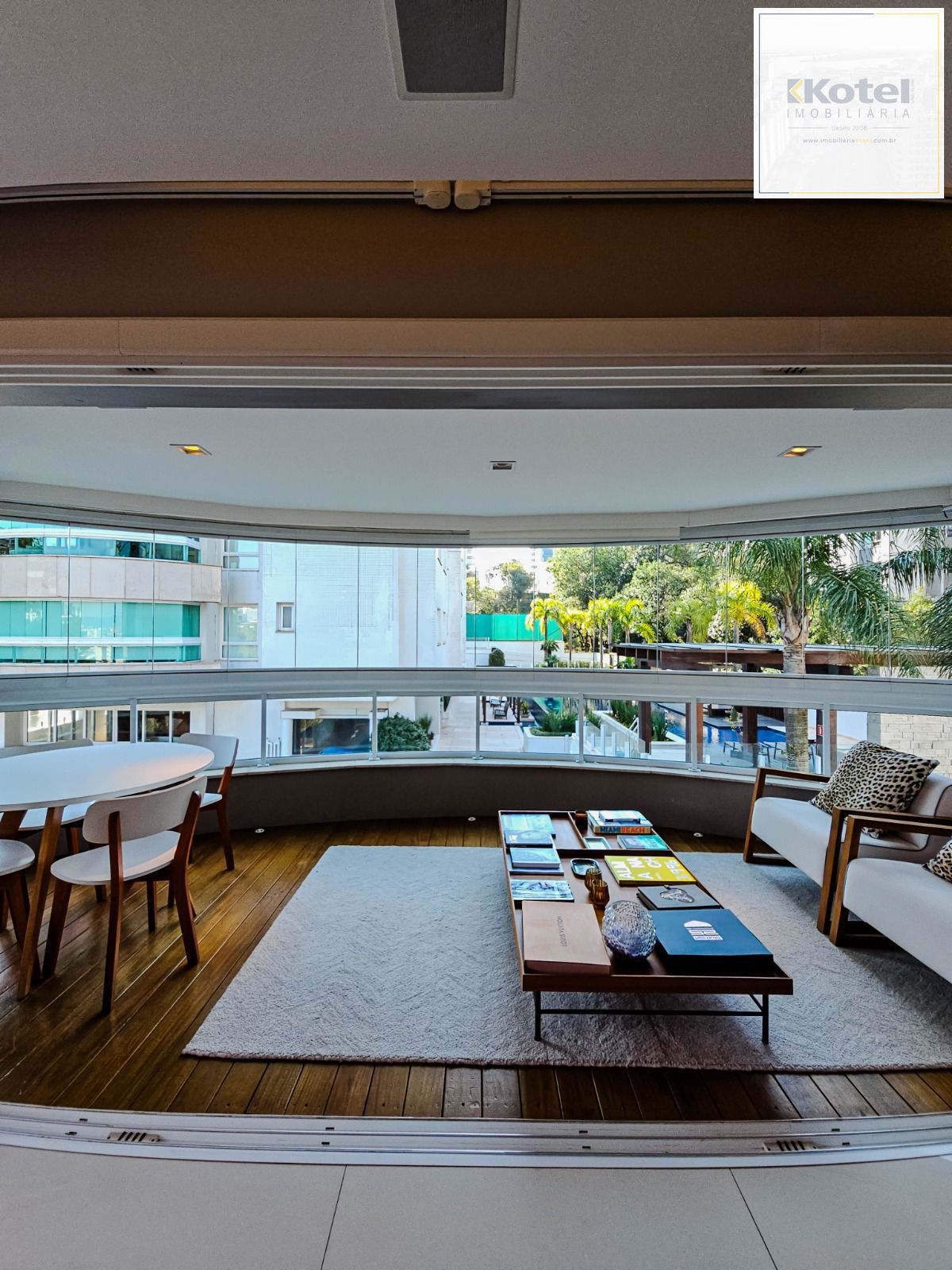 Apartamento com 202m², 3 suítes, lareira, churrasqueira, 3 vagas, infraestrutura completa, no Bela Vista. — foto 4