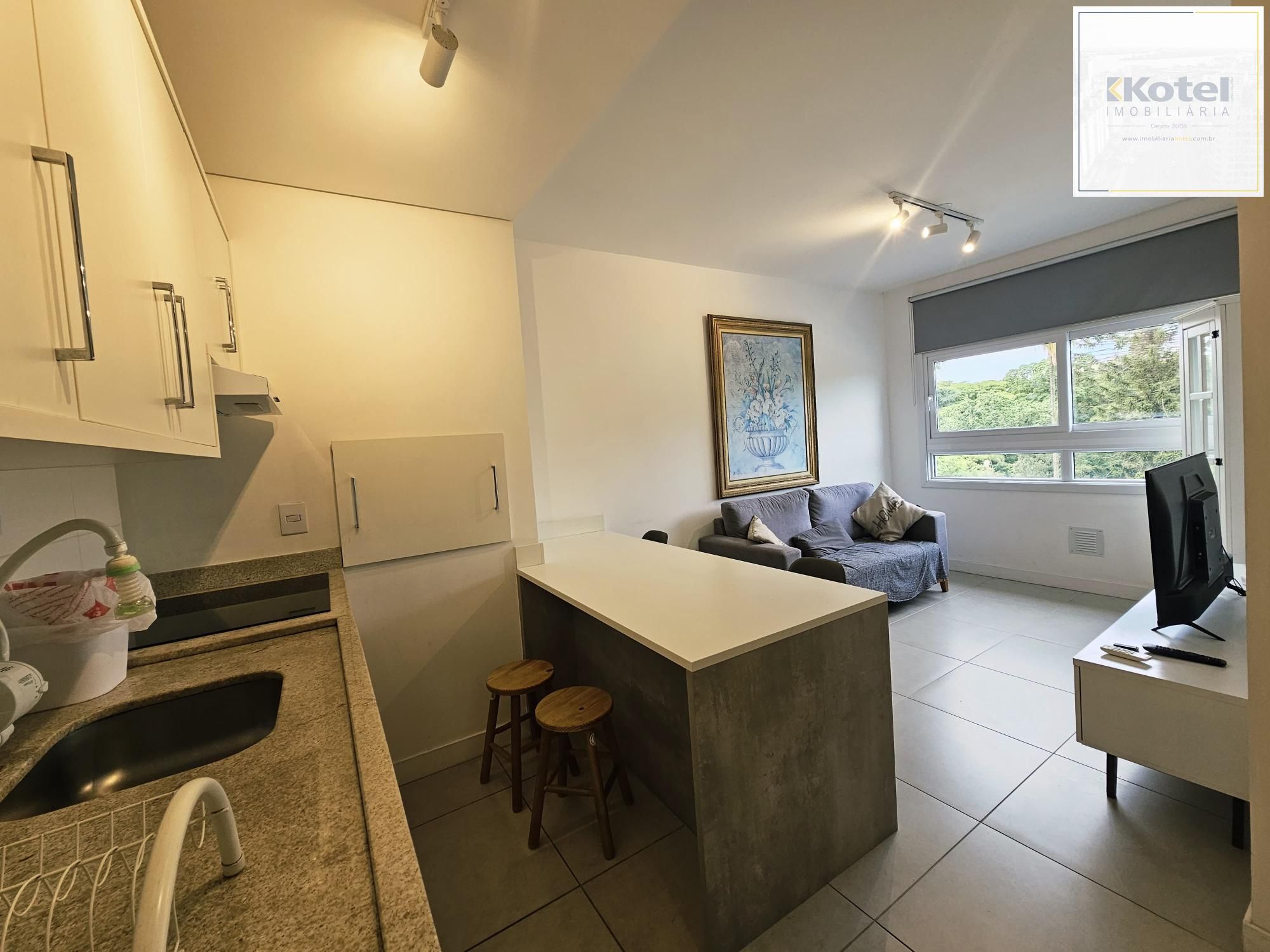 Apartamento mobiliado, 2 dormitórios, com vaga escriturada - Cidade Baixa