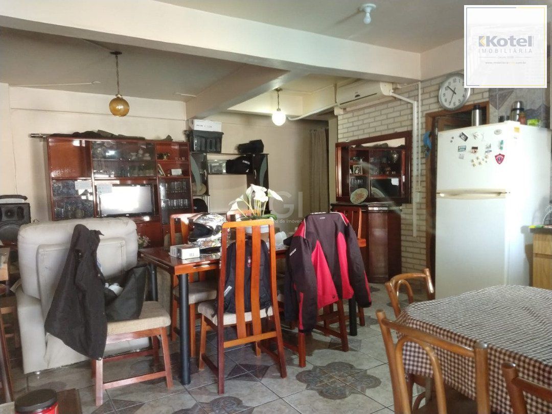 Casa para Venda - 322.4m², 2 dormitórios, 7 vagas - Cristal — foto 4
