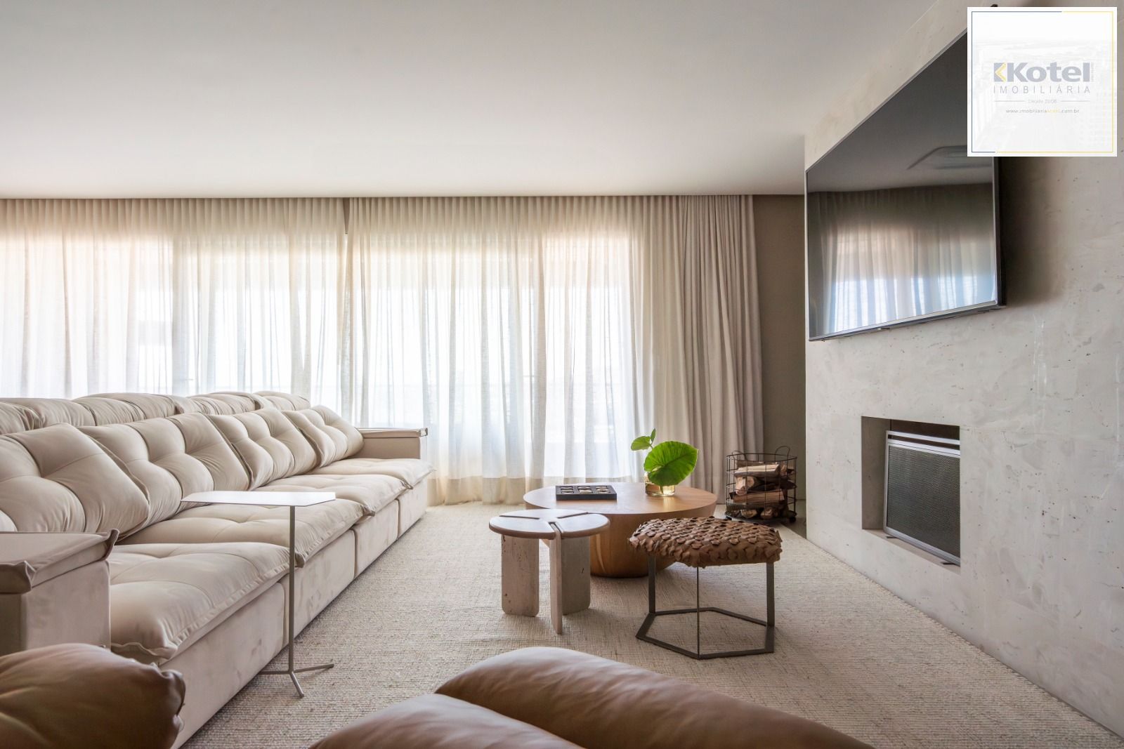 Cobertura para Venda - 483.85m², 3 dormitórios, sendo 3 suites, 4 vagas - Vila Assunção — foto 3