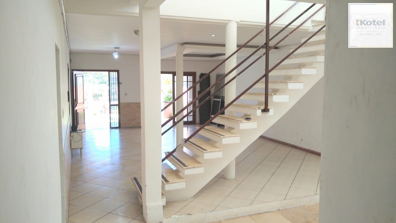 Excelente casa comercial no bairro Glória!