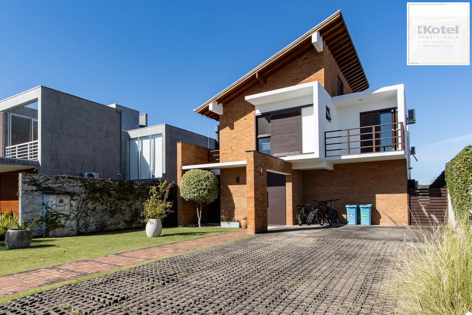Casa no Condominio Terra Ville.  3 suites, com fundo para o lago. — foto 2