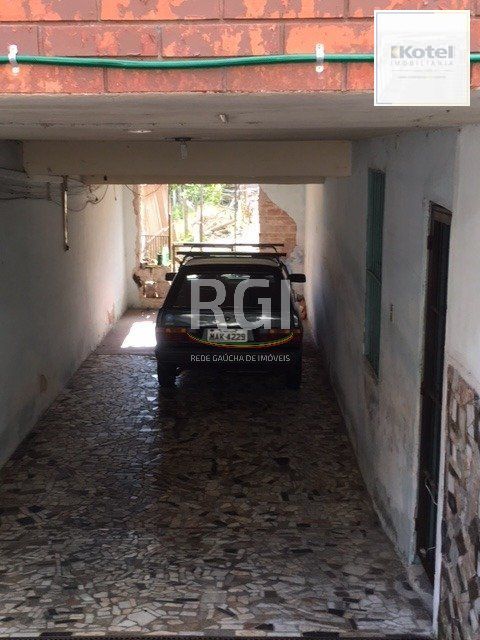 Casa para Venda - 659.12m², 3 dormitórios, 1 vaga - Tristeza — foto 2