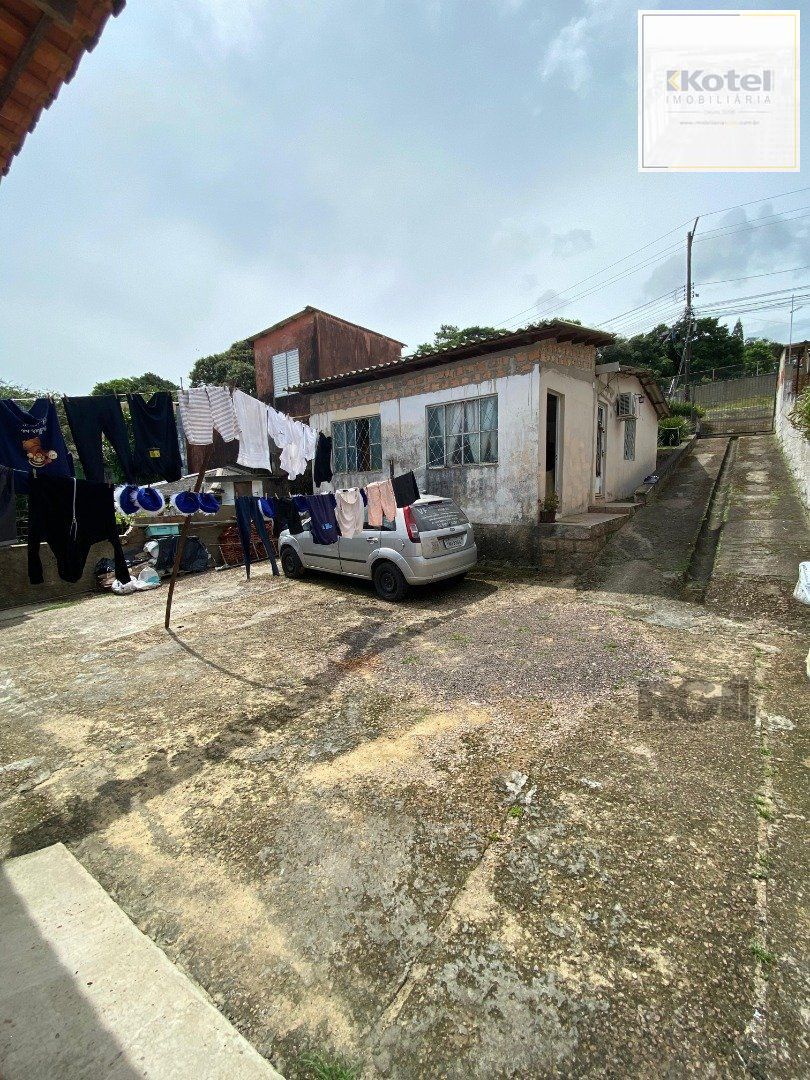 Casa 2 quartos à venda, 300m², Campo Novo - Porto Alegre