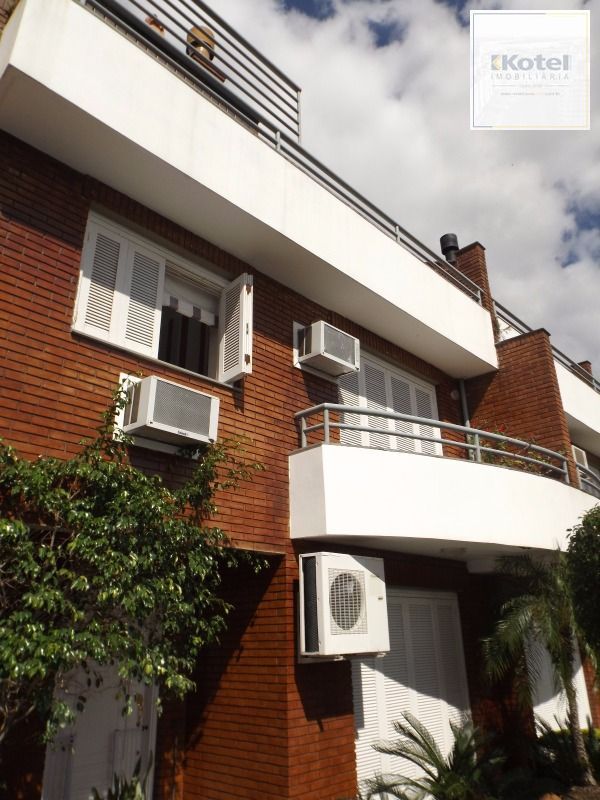 Casa Condominio para Venda - 350m², 4 dormitórios, sendo 1 suites, 2 vagas - Santa Tereza