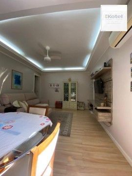 Apartamento 2 dormitórios com suíte e 2 vagas no Menino Deus