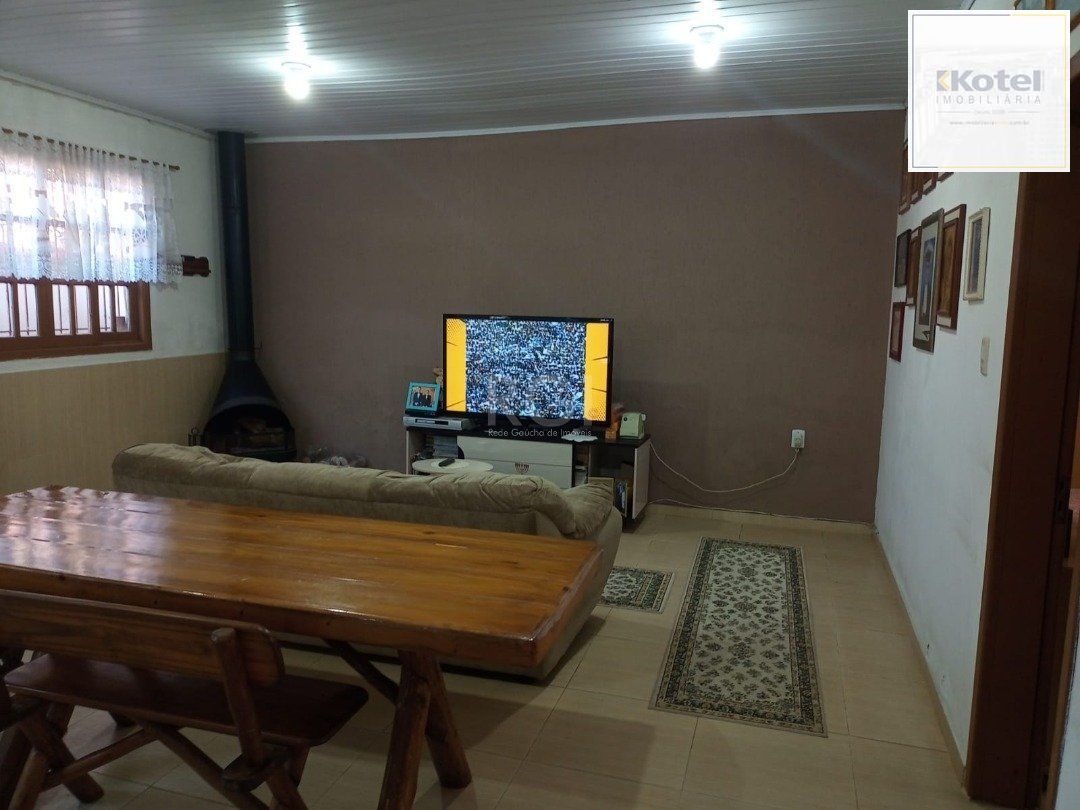 Casa para Venda - 180m², 3 dormitórios, sendo 1 suites, 2 vagas - Vila Nova — foto 2