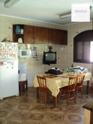 Casa para Venda - 331m², 3 dormitórios, sendo 1 suites, Santa Tereza — foto 3