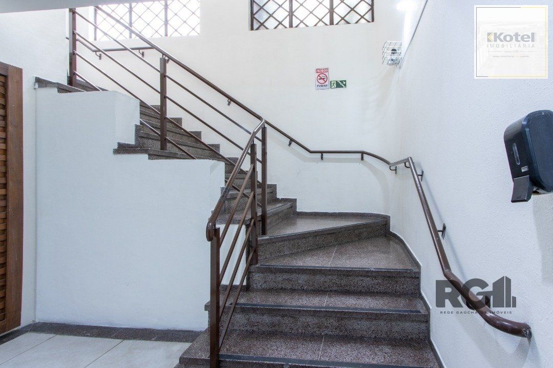 Sala Comercial à venda, 43m², Tristeza - Porto Alegre — foto 3