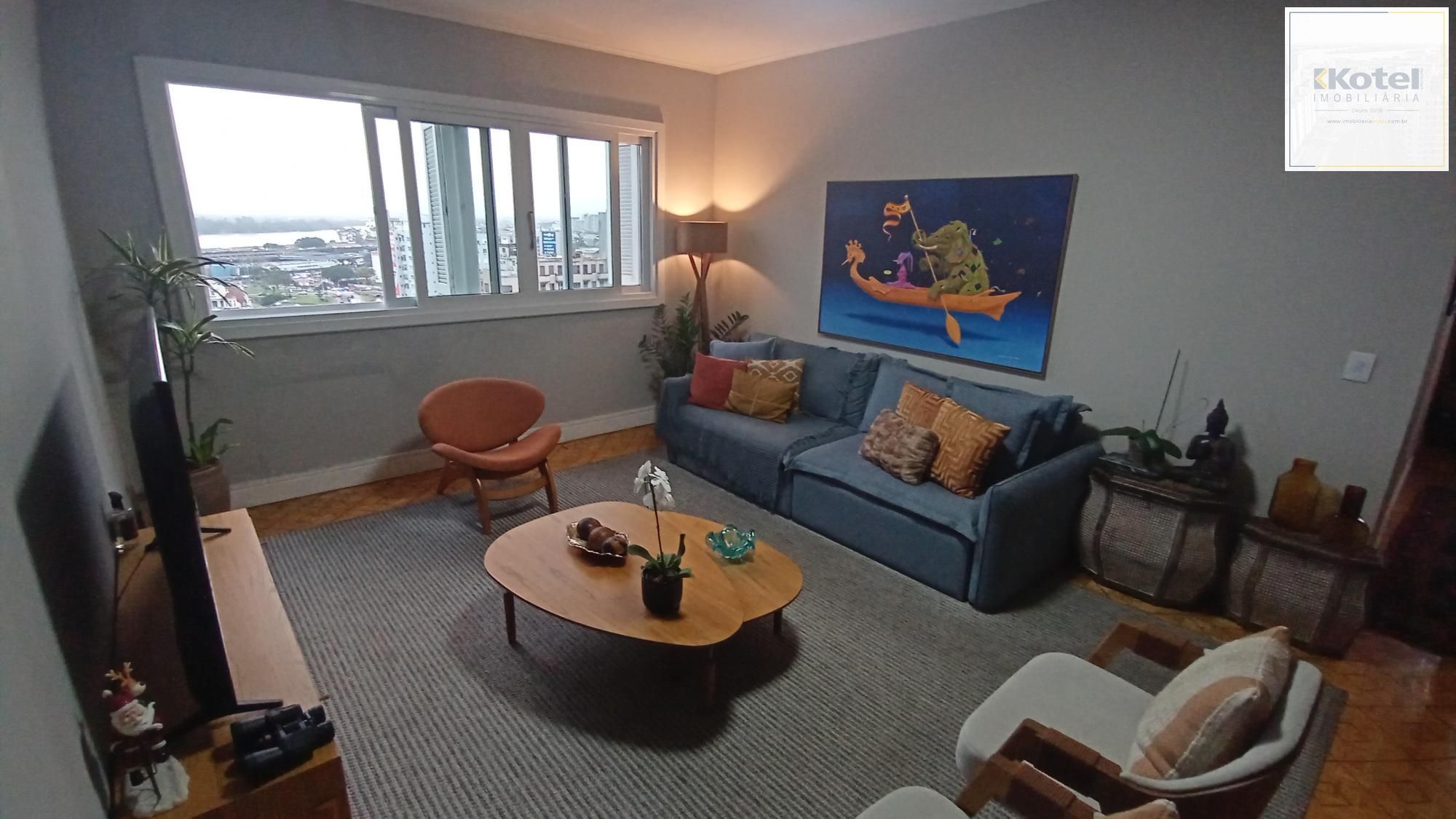 Apartamento com 4 dormitórios no Centro de Porto Alegre