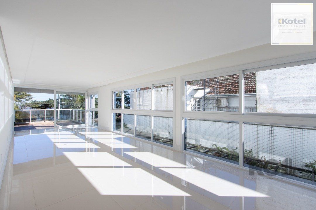 Cobertura para Locação/Aluguel - 172m², 3 dormitórios, sendo 3 suites, 4 vagas - Vila Assunção