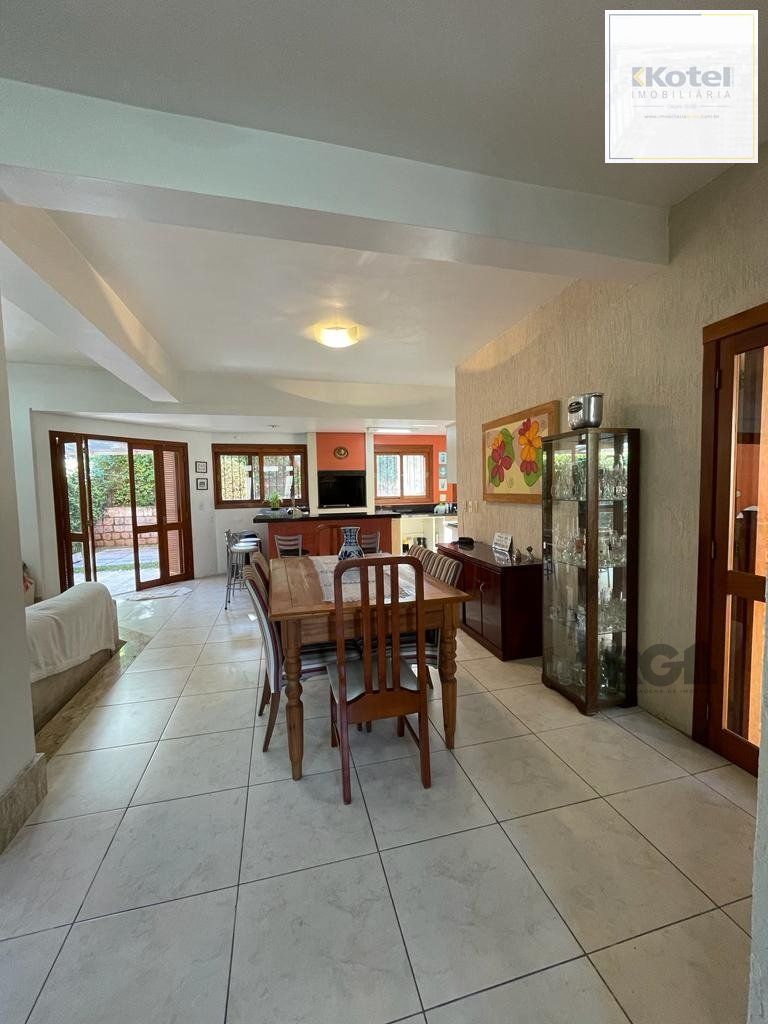 Casa de Condomínio 4 quartos à venda, 268m², Cavalhada - Porto Alegre — foto 2